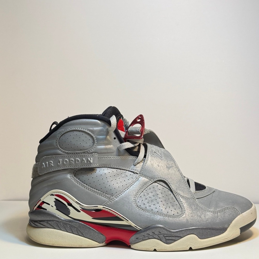 Air Jordan 8 "Reflective Bugs Bunny" – Men's Size 12